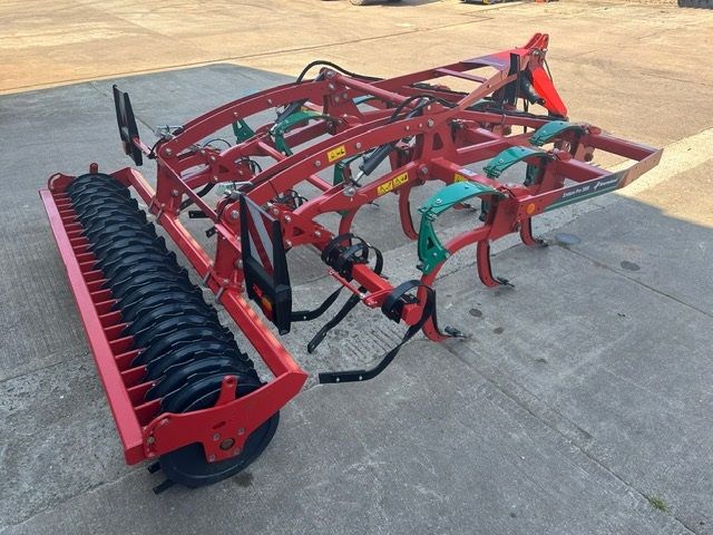 Kverneland Enduro Pro 3mtr Mounted Cultivator