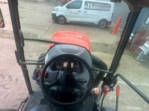 Kubota M5 102 NARROW 2025 thumbnail 3