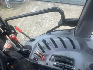Kubota M5 102 NARROW 2025 thumbnail 4